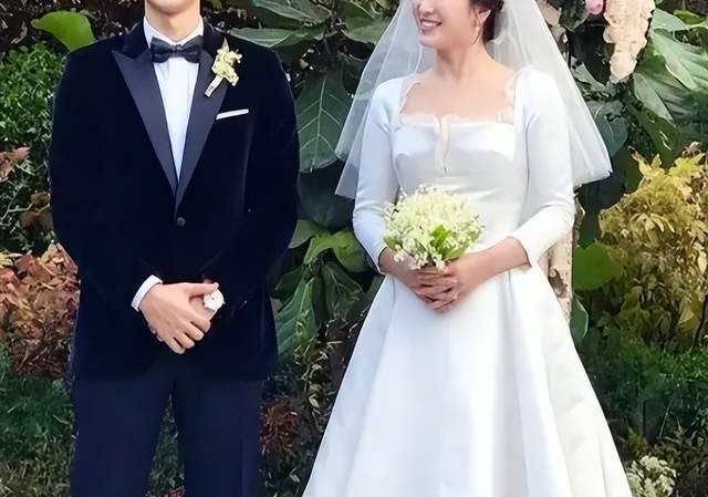 今逆风翻盘跟宋慧乔学强者心态j9九游会登录熬过全网黑如(图2)
